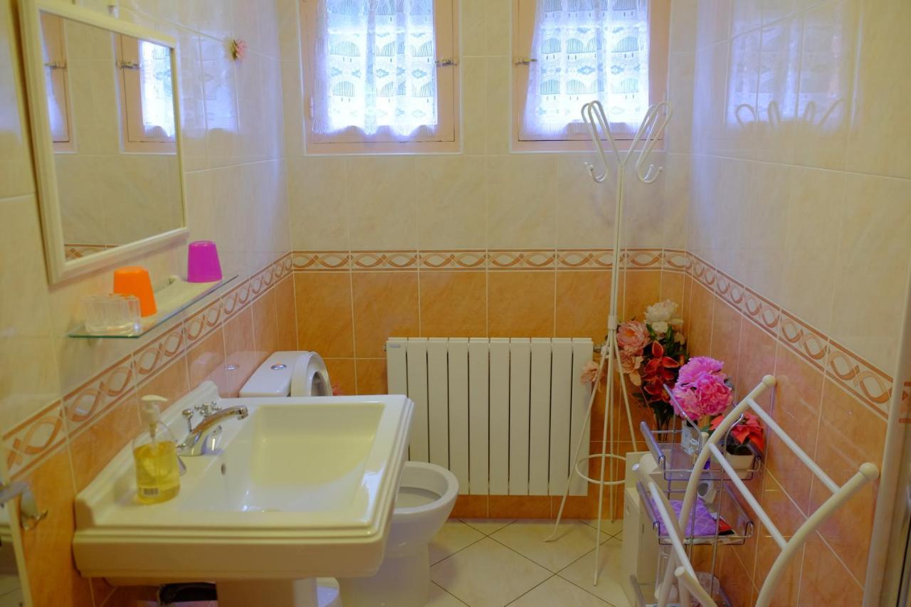 Le Cottage - Chambres D'Hotes Paris Saclay Bures-sur-Yvette Exteriör bild