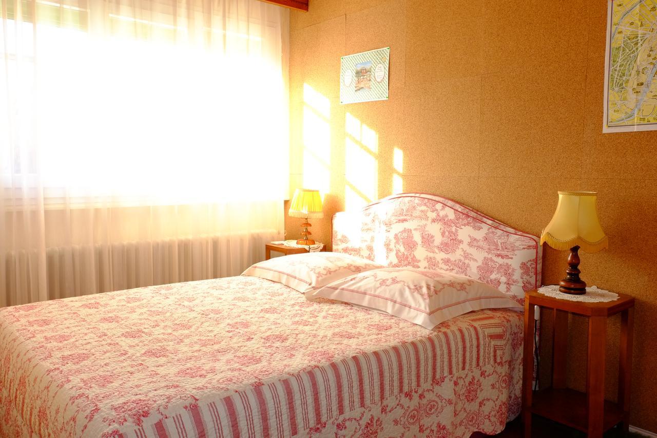 Le Cottage - Chambres D'Hotes Paris Saclay Bures-sur-Yvette Exteriör bild