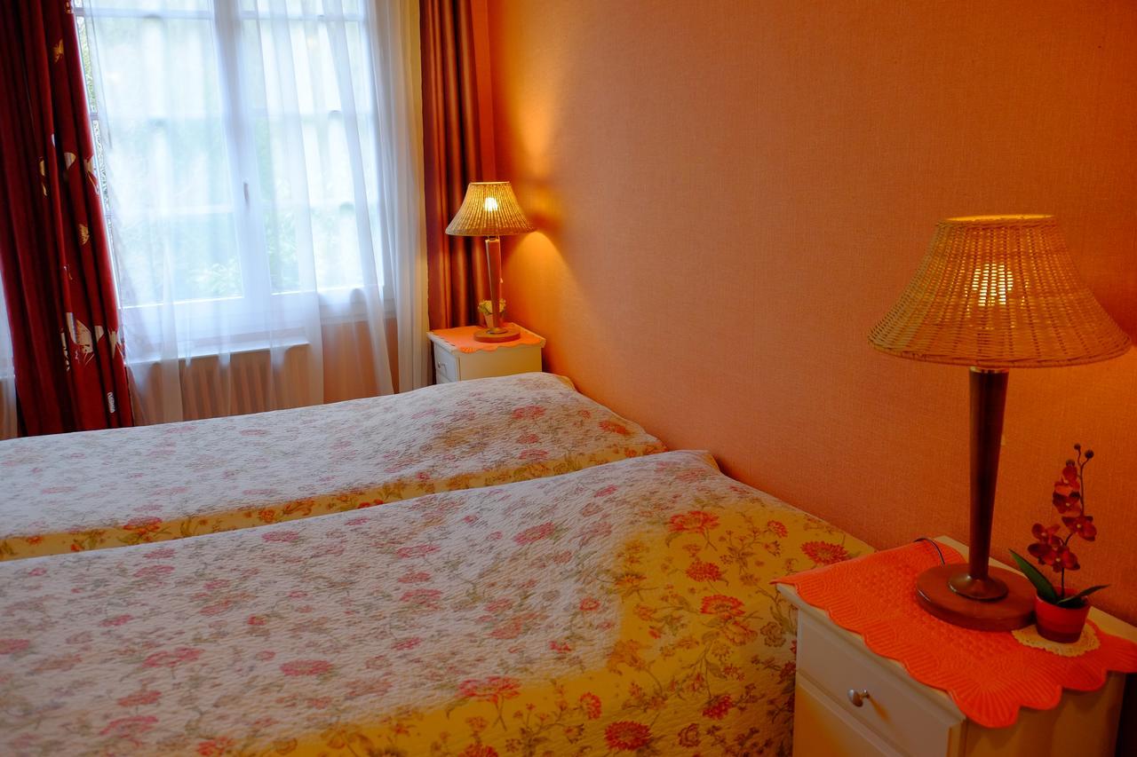 Le Cottage - Chambres D'Hotes Paris Saclay Bures-sur-Yvette Exteriör bild